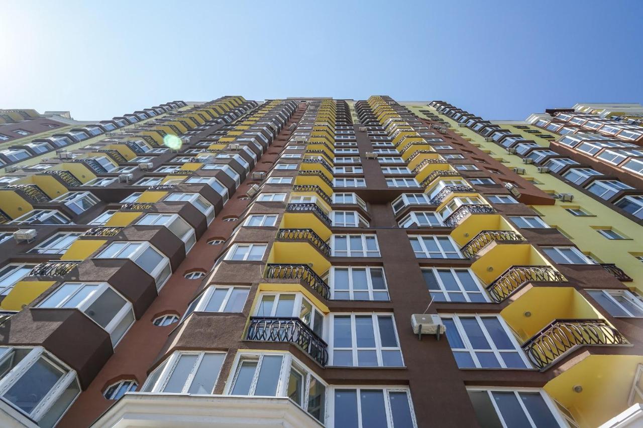 Cozy Apartment In A New Building Close To The Downtown Kyiv Exterior foto